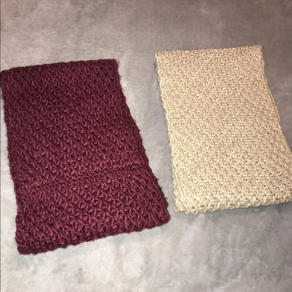 Gap Infinity Scarf Bundle - image 4